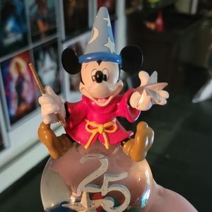 Disney Mickey mouse 25th anniversary snowglobe